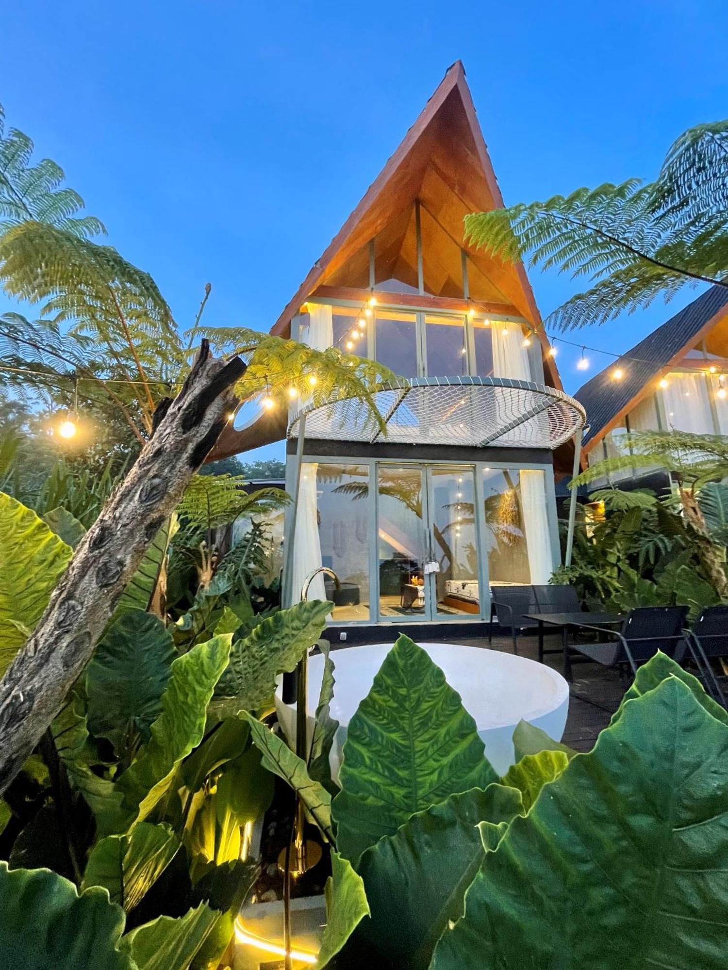 Black Wood Cabin Kintamani Exterior foto