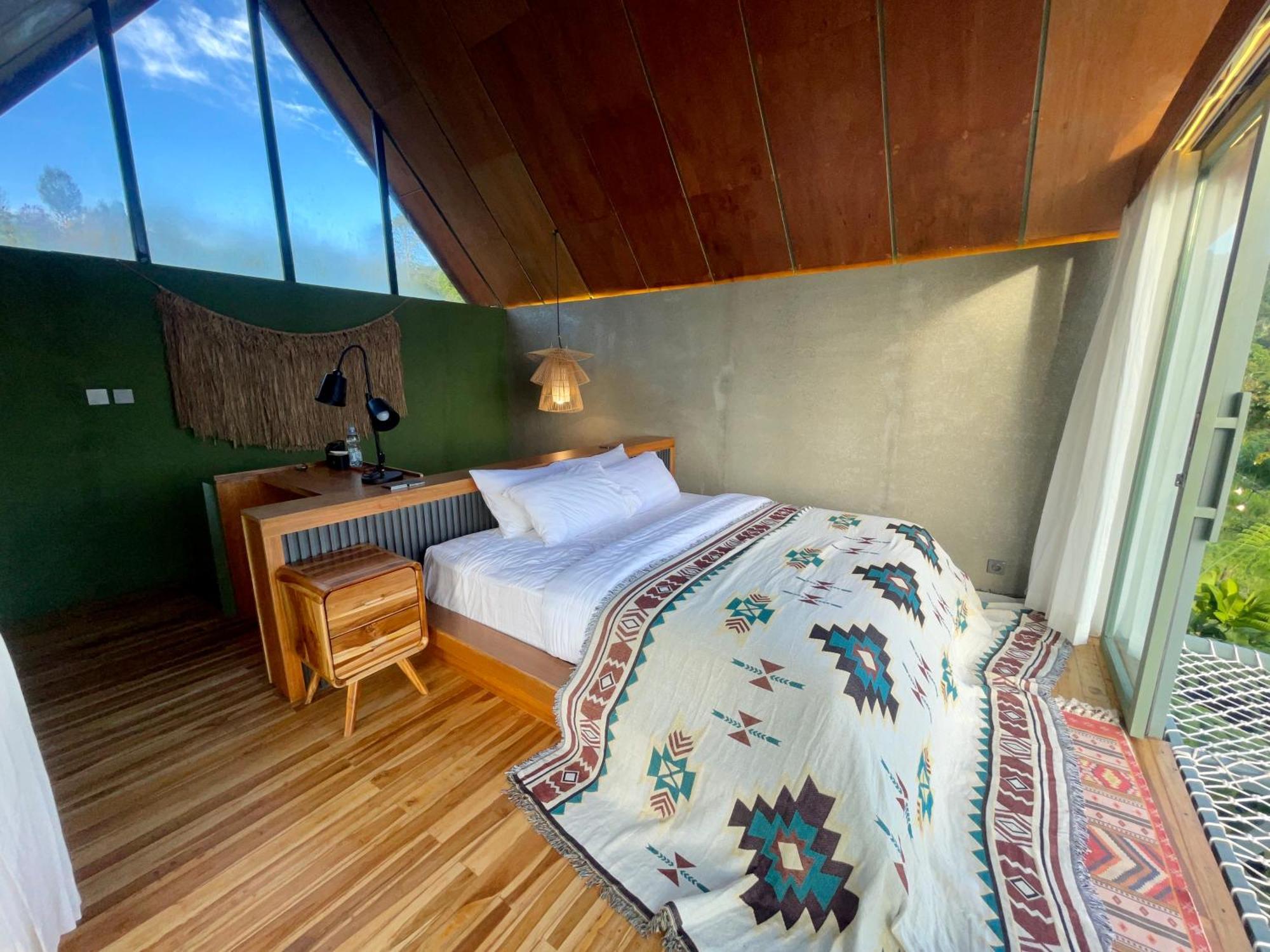Black Wood Cabin Kintamani Exterior foto